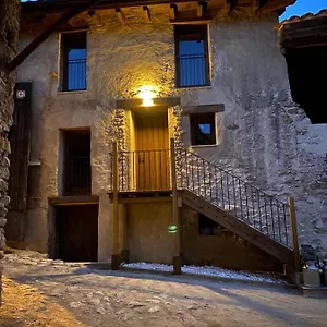  Сasa de vacaciones Turisme Rural Ca L'axai Casa 1 España